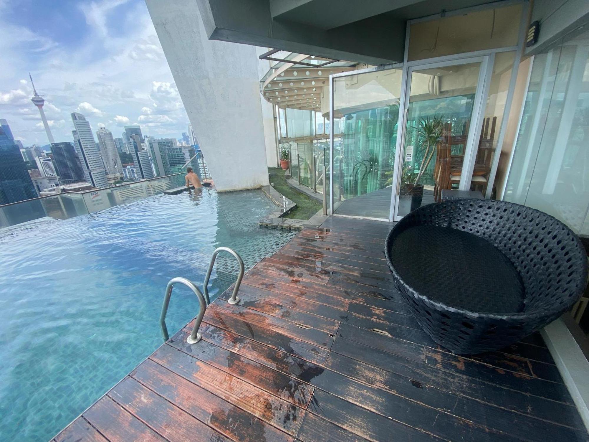 Skypool Kl Free Infinity Pool Over Kuala Lumpur Kültér fotó
